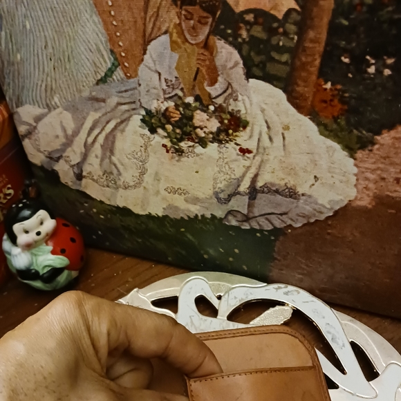 👜👛Rare Vintage Montana Silversmith Wallet,Embossed✨️Genuine Leather.👖 - Picture 13 of 16